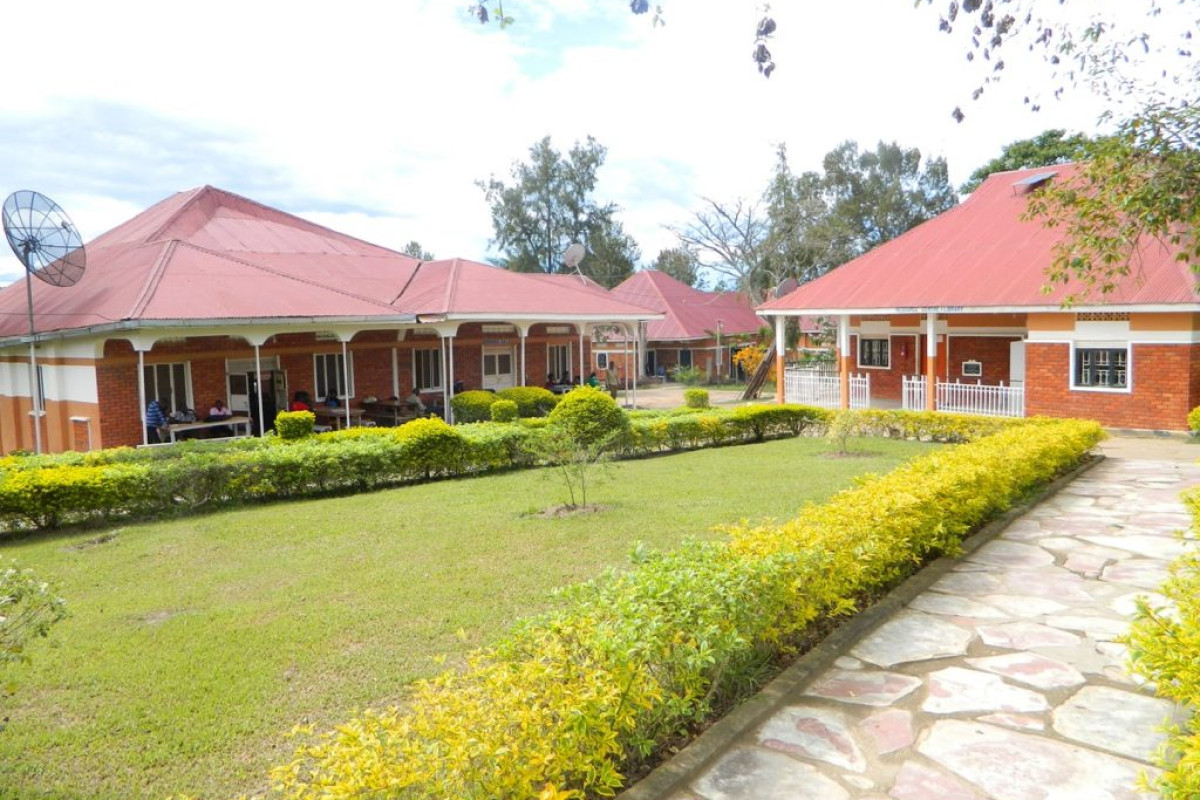 RAKAI COMMUNITY SCHOOL OF NURSING